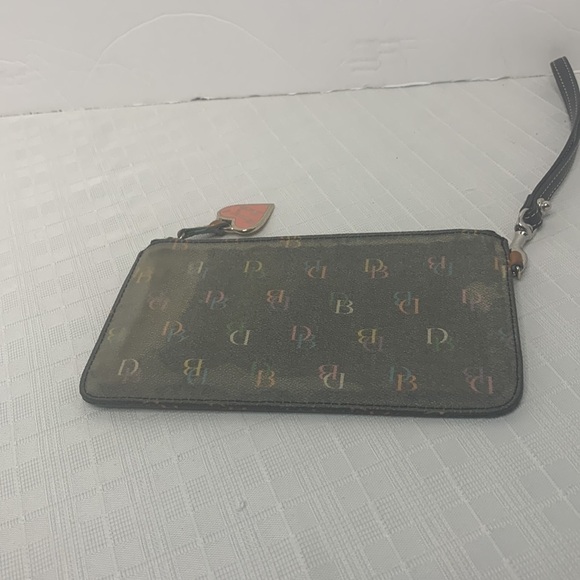 Vintage Dooney and Bourke oversized wristlet with rainbow zipper - Picture 5 of 11